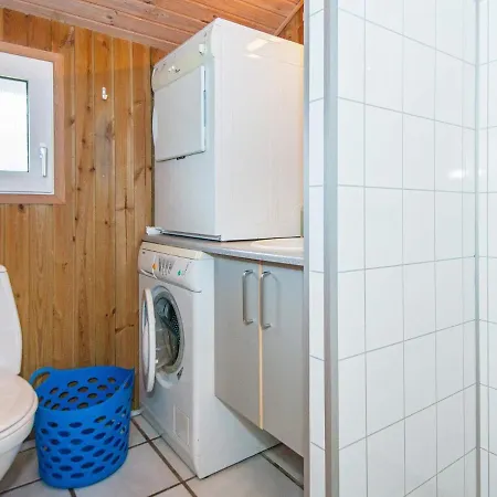 Сasa de vacaciones Four-bedroom Holiday In Sydals 3 Vibøge